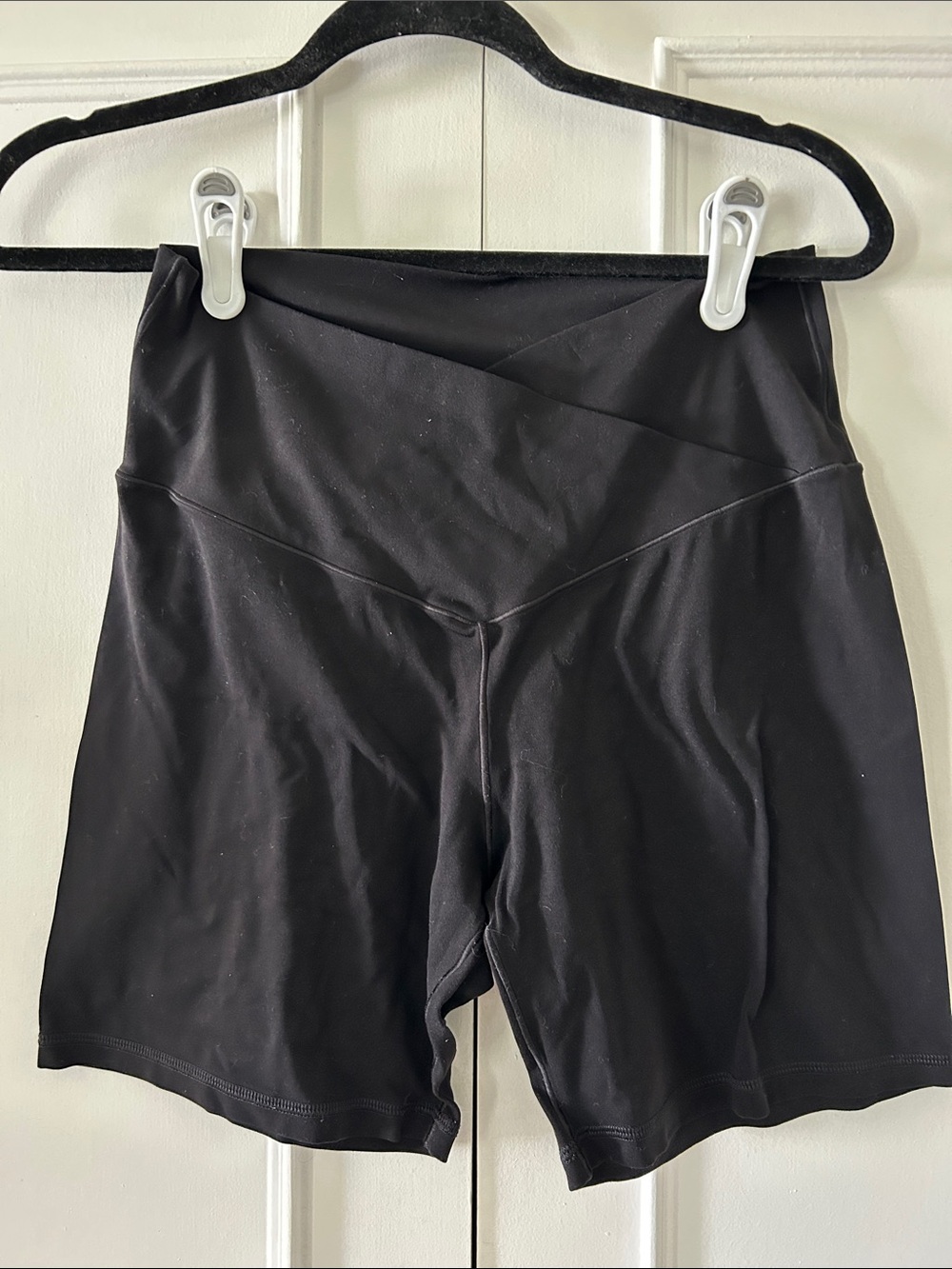 aerie Black High-Waist Bike Shorts with V-Waistband